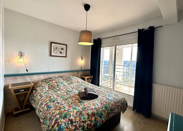 The Belvedere: City Centre With Magnificent Views Poitiers