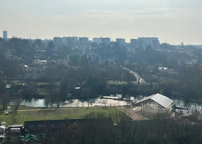 The Belvedere: City Centre With Magnificent Views Poitiers