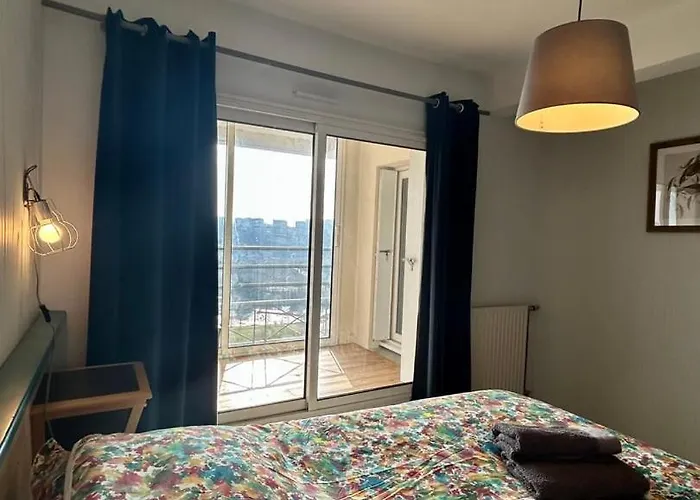 The Belvedere: City Centre With Magnificent Views